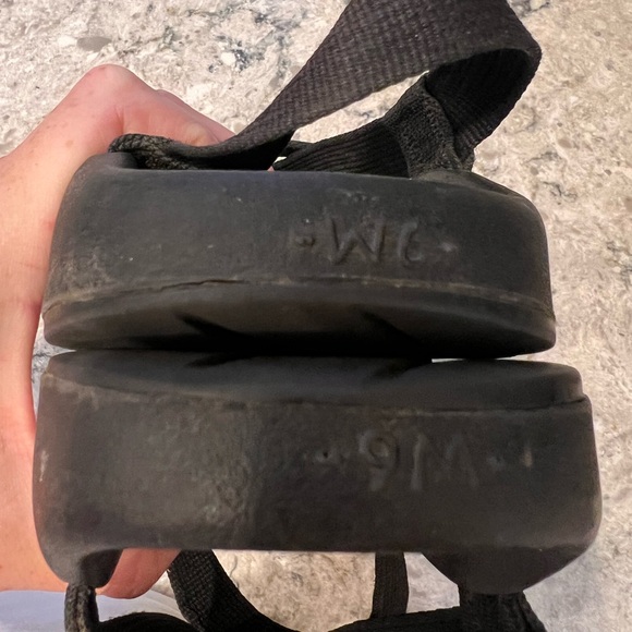 Chacos Women’s 6 - Picture 5 of 5